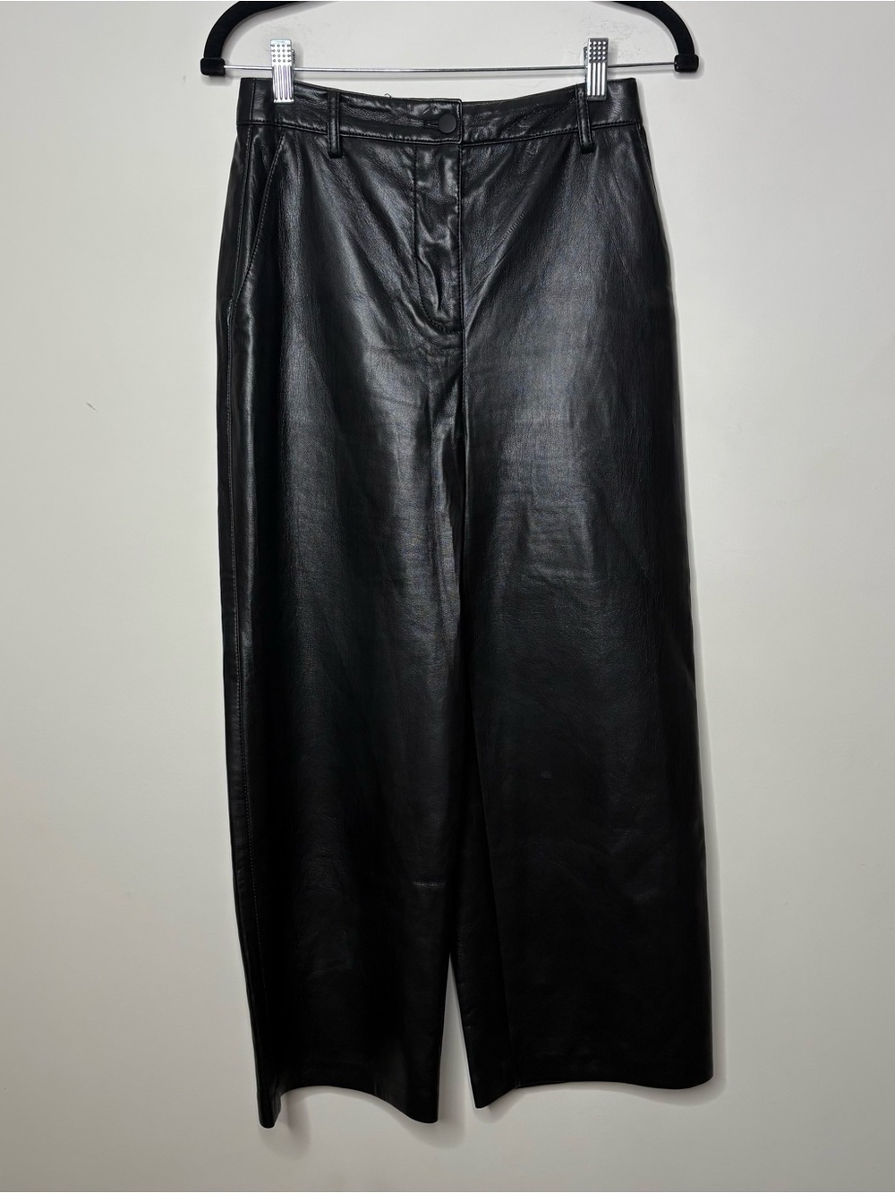 Aritzia Babaton Black vegan faux leather wide leg Coney Pant high rise size 2